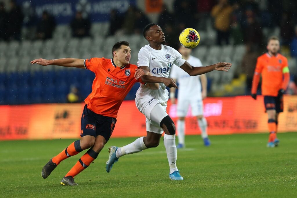 Nhận định soi kèo Basaksehir vs Kasimpasa lúc 00h00 ngày 24/12/2024 nhan-dinh-soi-keo-basaksehir-vs-kasimpasa-luc-00h00-ngay-24-12-2024-1