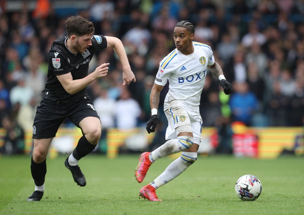 Nhận định soi kèo Leeds United vs Blackburn Rovers vào 22h00 ngày 1/1/2025 nhan-dinh-soi-keo-leeds-united-vs-blackburn-rovers-vao-22h00-ngay-1-1-2025-1