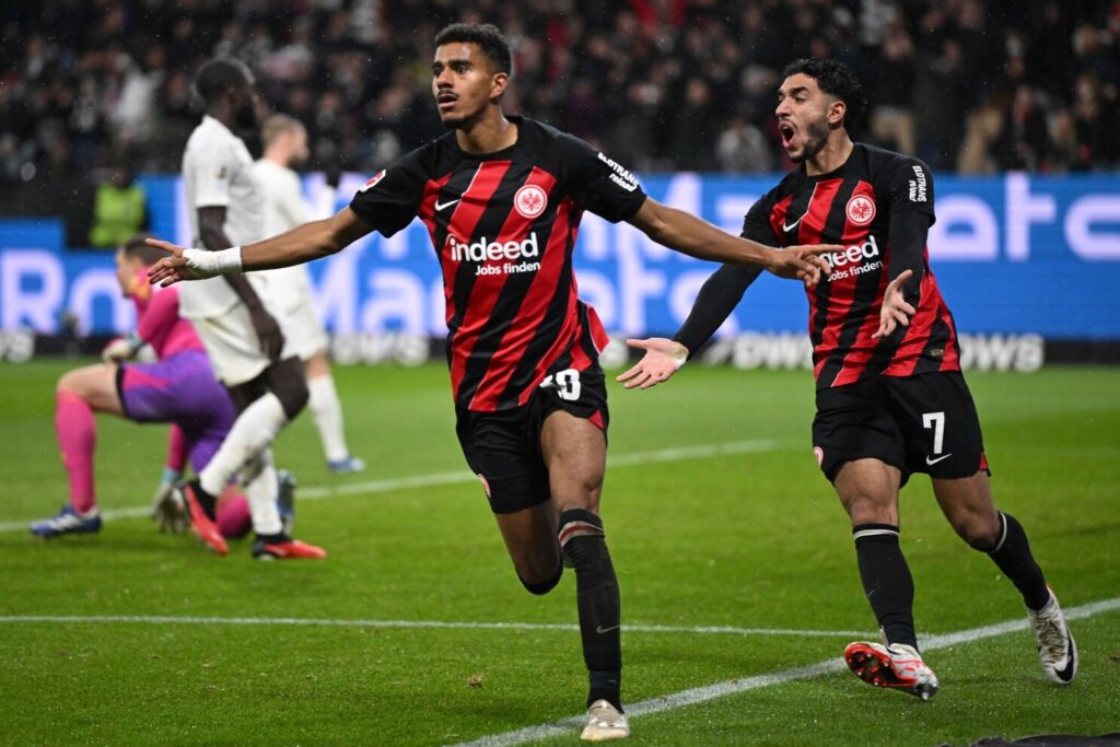 Nhận định soi kèo Roma vs Frankfurt lúc 03h00 ngày 31/1/2025 nhan-dinh-soi-keo-roma-vs-frankfurt-luc-03h00-ngay-31-1-2025-1