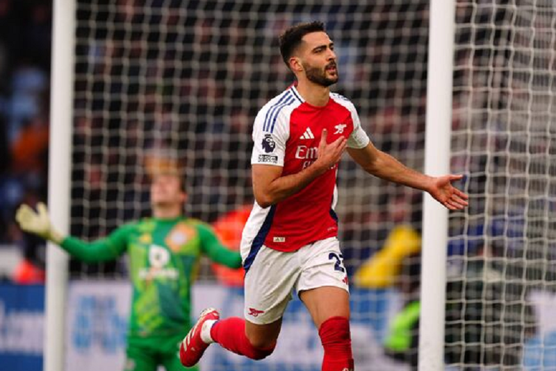 Arteta tự hào vì ‘người hùng bất ngờ’ Merino trong chiến thắng của Arsenal
