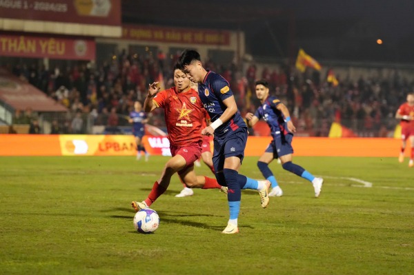 nhan-dinh-soi-keo-ca-ha-noi-vs-ha-tinh-luc-19h15-ngay-9-5-2025-1
