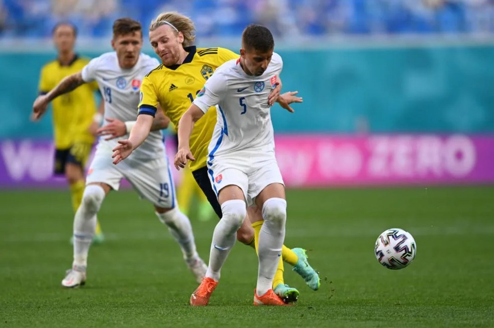 Nhận định soi kèo Slovenia vs Thụy Điển lúc 01h45 ngày 6/9/2025 nhan-dinh-soi-keo-slovenia-vs-thuy-dien-luc-01h45-ngay-6-9-2025-1