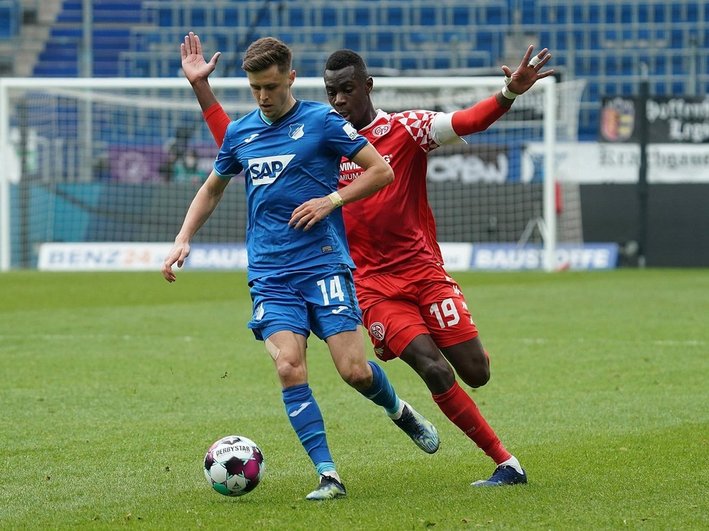 Nhận định soi kèo Mainz 05 vs Hoffenheim lúc 02h30 ngày 22/11/2025 nhan-dinh-soi-keo-mainz-05-vs-hoffenheim-luc-02h30-ngay-22-11-2025-1