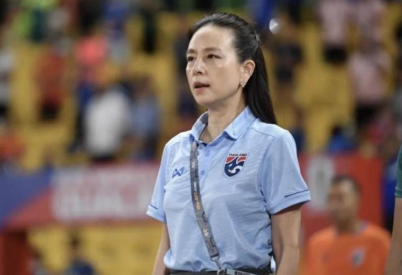 madam-pang-nghen-ngao-truoc-cu-sap-khong-bao-truoc-cua-u22-thai